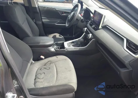 2024 Toyota Rav4 Xle из США, поврежденный, VIN 2T3W1RFV3RW334434